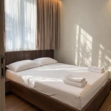 Lungomare Luxury Seaview * Vlorë