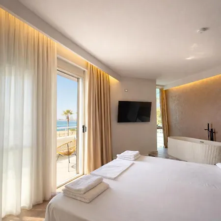 Lungomare Luxury Seaview Appartamento